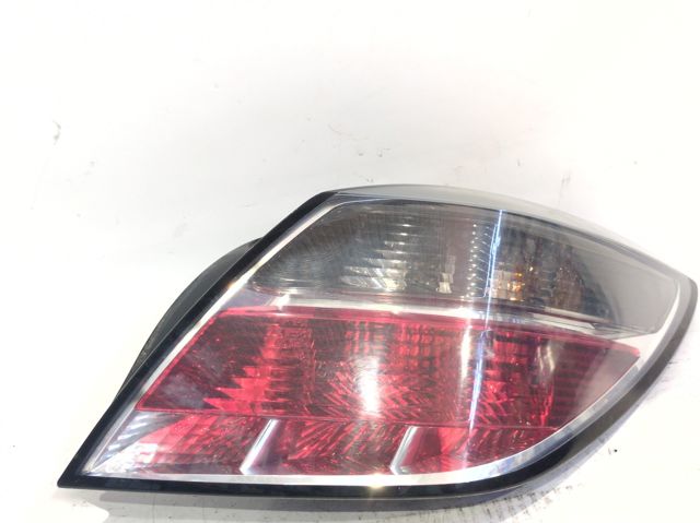 Lanterna traseira direita 00874802 OPEL