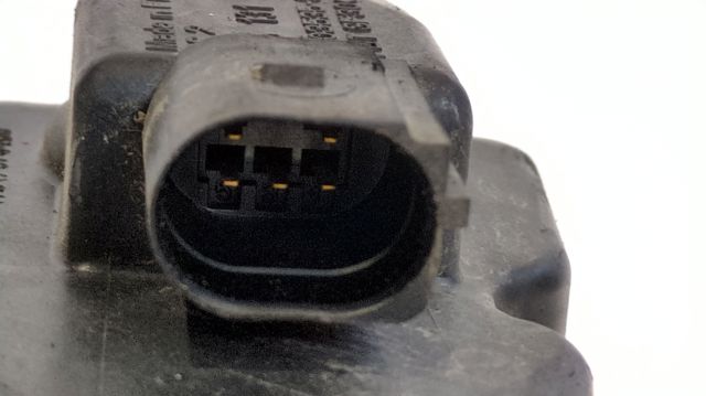 Válvula EGR de recirculação dos gases 03G131501 VAG