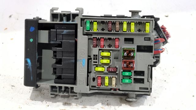 Unidade de dispositivos de segurança 13222786 OPEL
