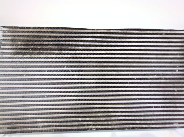Radiador de intercooler 13241751 OPEL