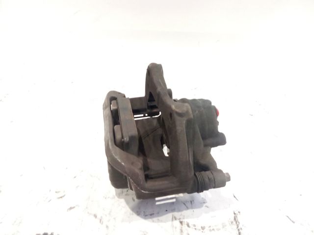 Suporte do freio dianteiro esquerdo 13301226 OPEL