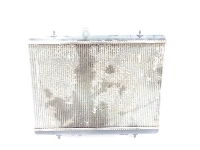 Radiador de esfriamento de motor 1330W2 PEUGEOT