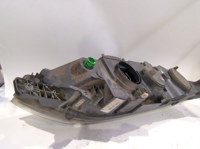 Luz esquerda 1375101080 PEUGEOT