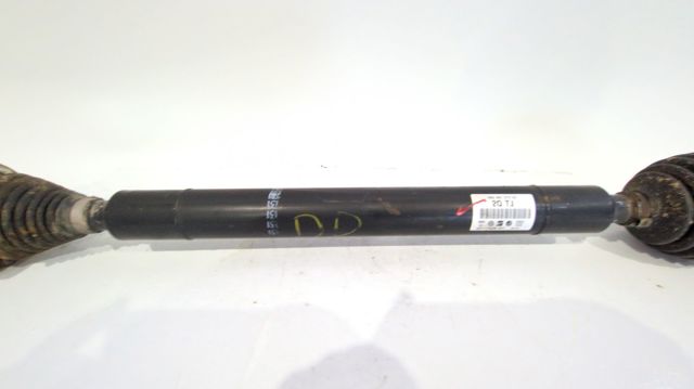 Semieixo (acionador) dianteiro direito 1K0407272QT VAG