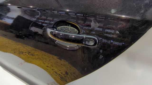 Porta traseira esquerda 1K9833055 VAG