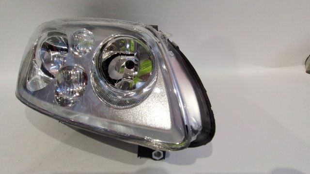 Luz direita 1T0941006F VAG
