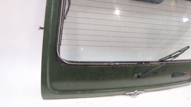 Porta traseira (3ª/5ª porta-malas (tampa de alcapão) ВАЗ NIVA  2121 ao melhor preço