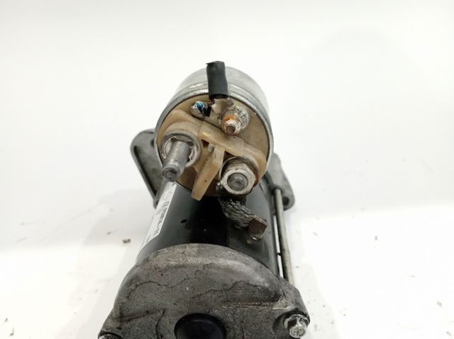 Motor de arranco 233007689R RENAULT