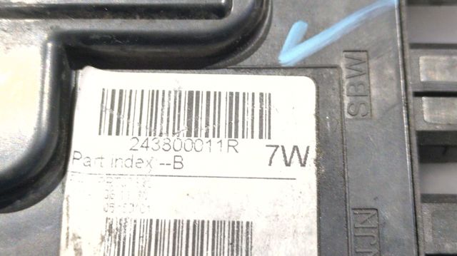 243800011R Renault (RVI)