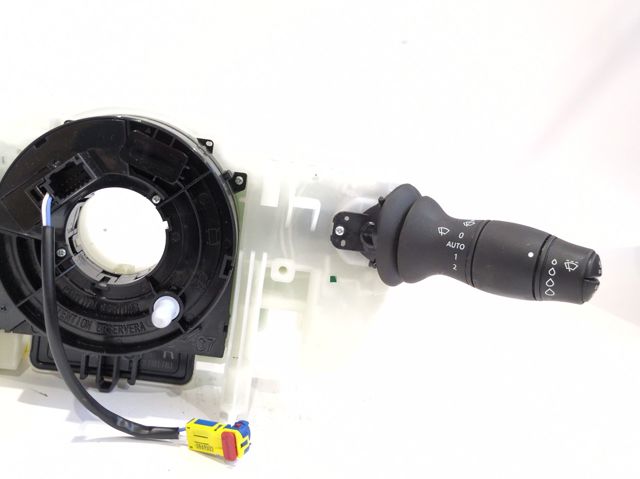 255675983R Renault (RVI)
