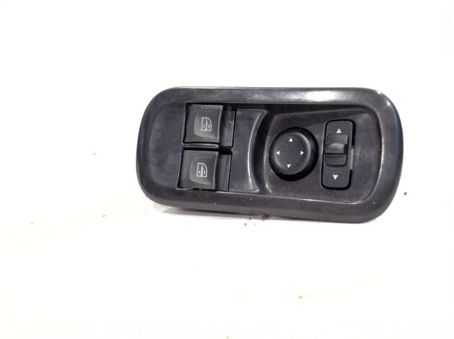 255704283R Renault (RVI)