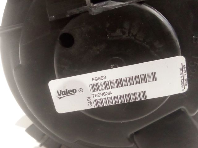Motor de ventilador de forno (de aquecedor de salão) 272103243R RENAULT