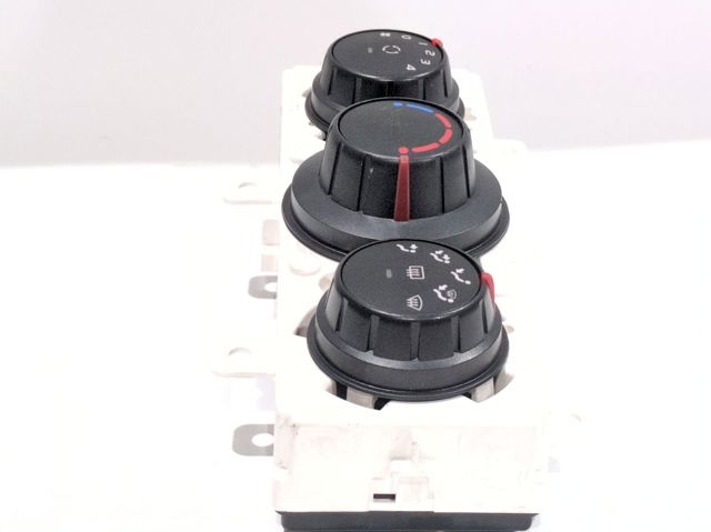 275700007R Renault (RVI)