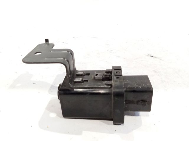 368302UTL0 Hyundai/Kia