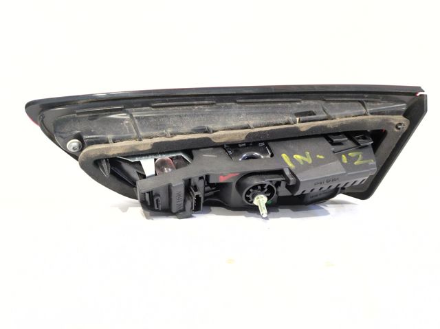 Lanterna traseira esquerda interna 39098794 OPEL