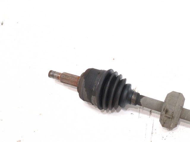 Semieixo (acionador) dianteiro direito 391006276R RENAULT