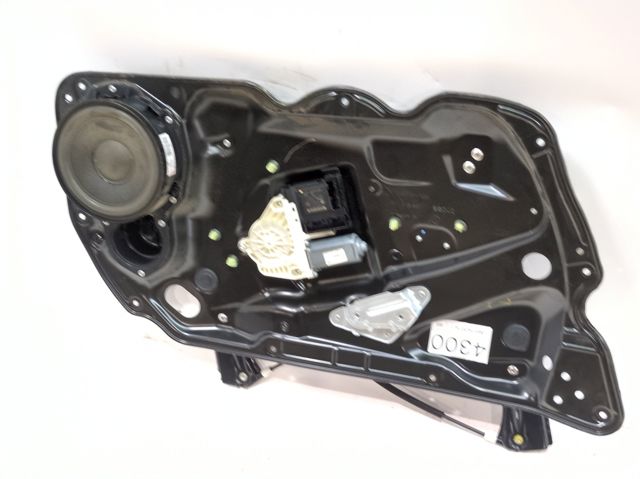 Motor de acionamento de vidro da porta dianteira esquerda 3C1837755G VAG