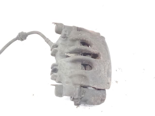 Suporte do freio dianteiro esquerdo 410110092R RENAULT