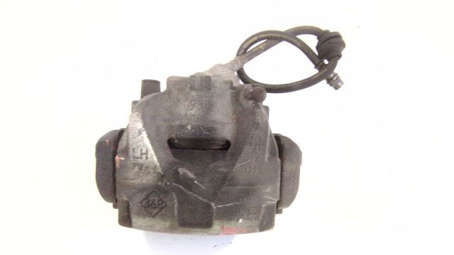 Suporte do freio dianteiro esquerdo 410111495R RENAULT
