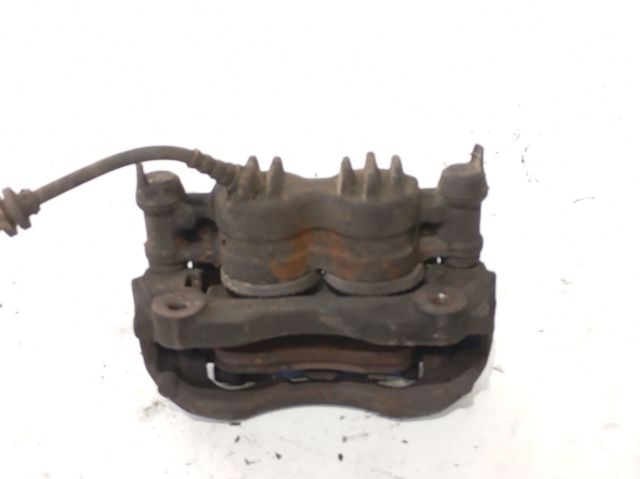 Suporte do freio dianteiro esquerdo 410111997R RENAULT