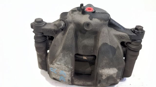Suporte do freio dianteiro direito 45018SWWG00 HONDA