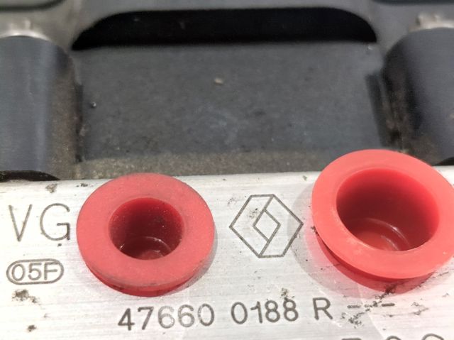 476600188R Renault (RVI)