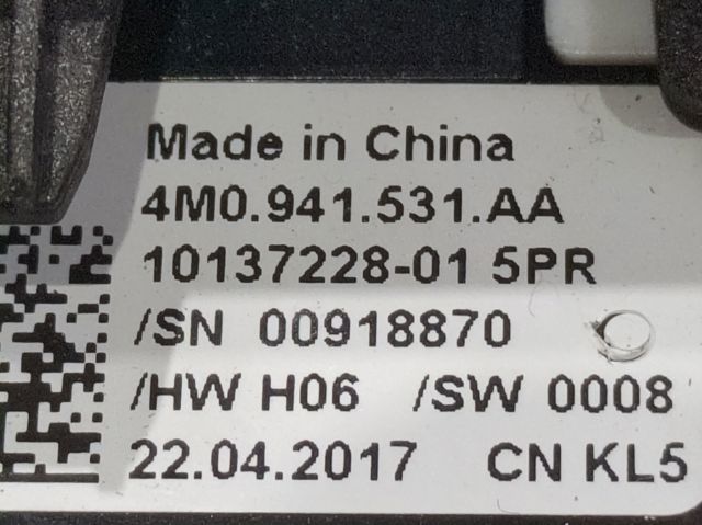 4M0941531AA VAG