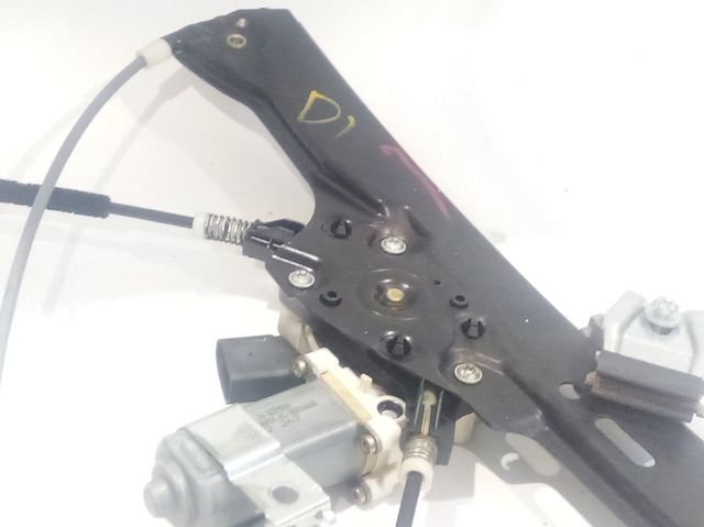 Mecanismo de acionamento de vidro da porta dianteira esquerda 51337184383 BMW