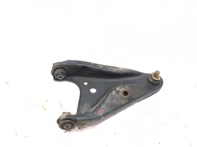 Braço oscilante inferior direito de suspensão dianteira 545001064R RENAULT