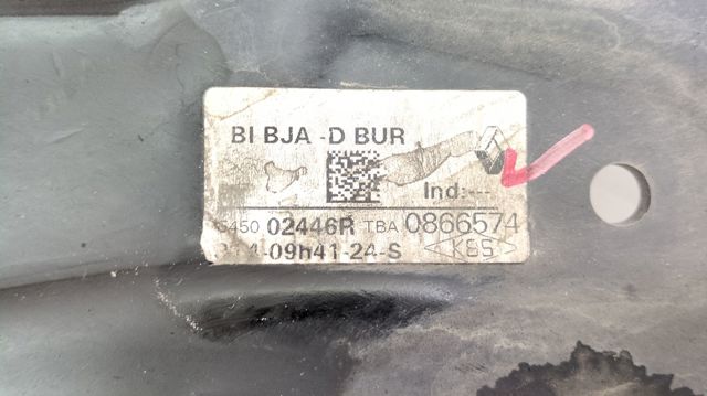 Braço oscilante inferior direito de suspensão dianteira 545002446R RENAULT