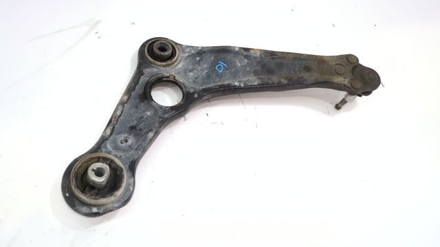 Braço oscilante inferior esquerdo de suspensão dianteira 545050303R RENAULT