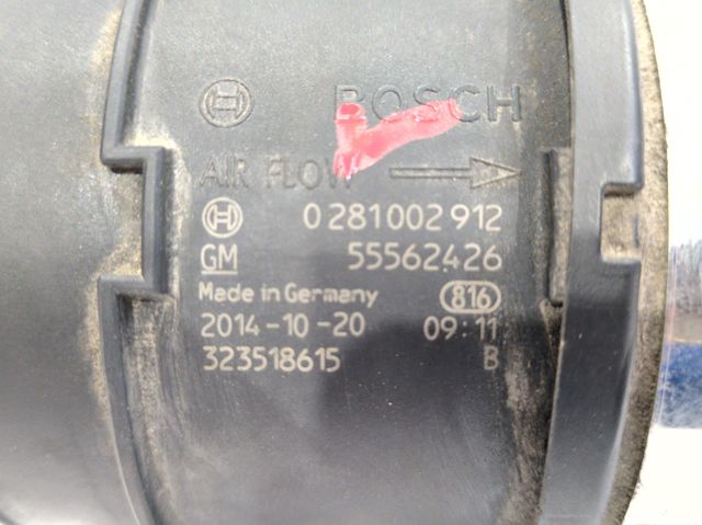 Sensor de fluxo (consumo) de ar, medidor de consumo M.A.F. - (Mass Airflow) 55562426 OPEL