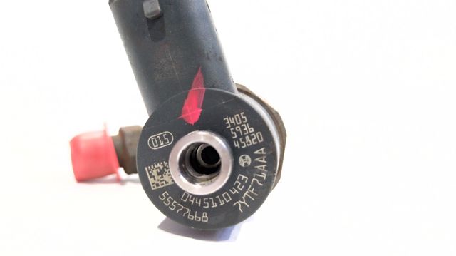 Injetor de injeção de combustível 55577668 OPEL