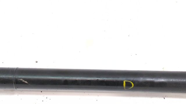 Semieixo (acionador) dianteiro direito 5Q0407272DN VAG