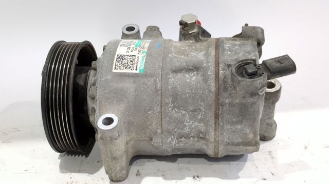 Compressor de aparelho de ar condicionado 5Q0820803C VAG