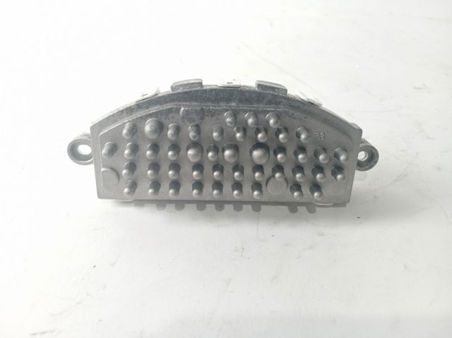 Resistor (resistência) de ventilador de forno (de aquecedor de salão) 5Q0907521C VAG