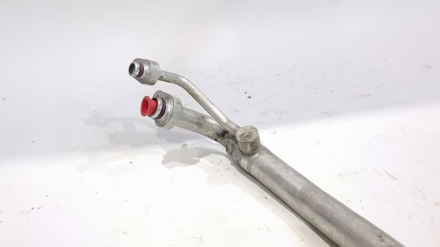 Mangueira de aparelho de ar condicionado, desde o radiador até o vaporizador 5Q1816738H VAG