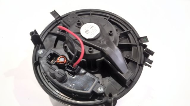 Motor de ventilador de forno (de aquecedor de salão) 5Q1819021E VAG