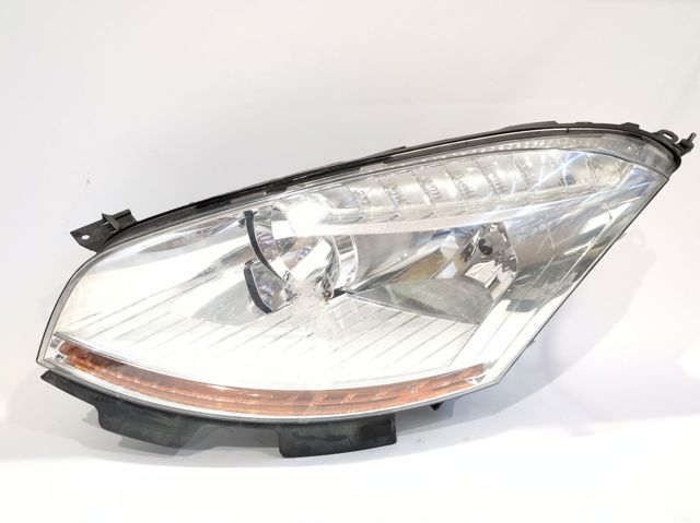 Luz esquerda 6208A8 PEUGEOT