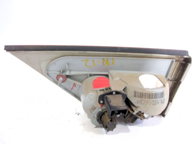 Lanterna traseira esquerda interna 63213420203 BMW