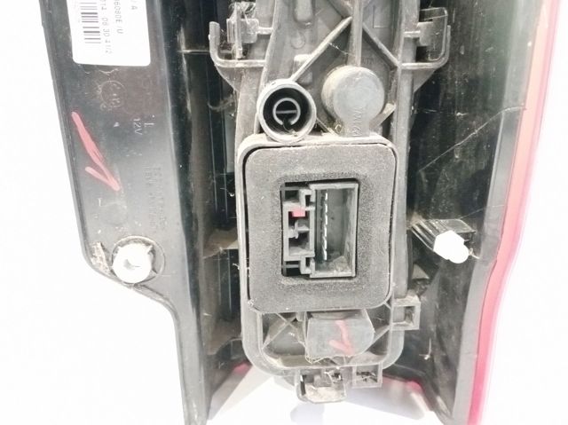 Lanterna traseira esquerda 6350EV PEUGEOT