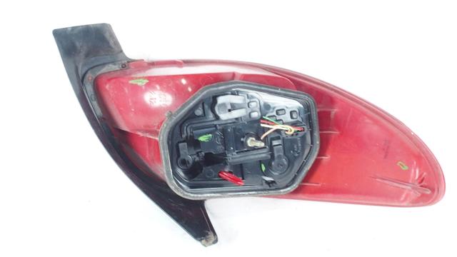 Lanterna traseira direita 6351P1 PEUGEOT