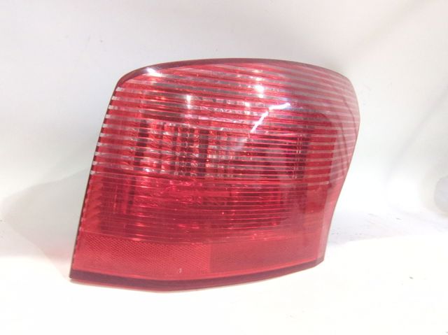 Lanterna traseira direita externa 6351T3 PEUGEOT