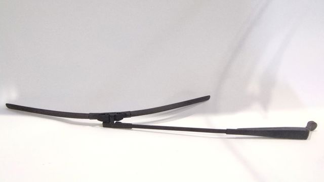 Braço de limpa-pára-brisas do pára-brisas Peugeot 407  6E ao melhor preço