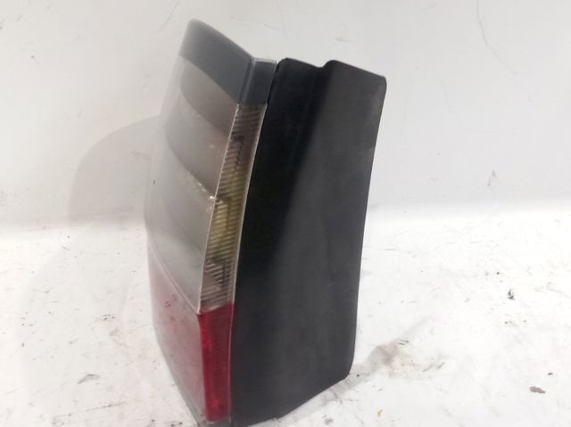 Lanterna traseira esquerda externa 6M2113405CG FORD
