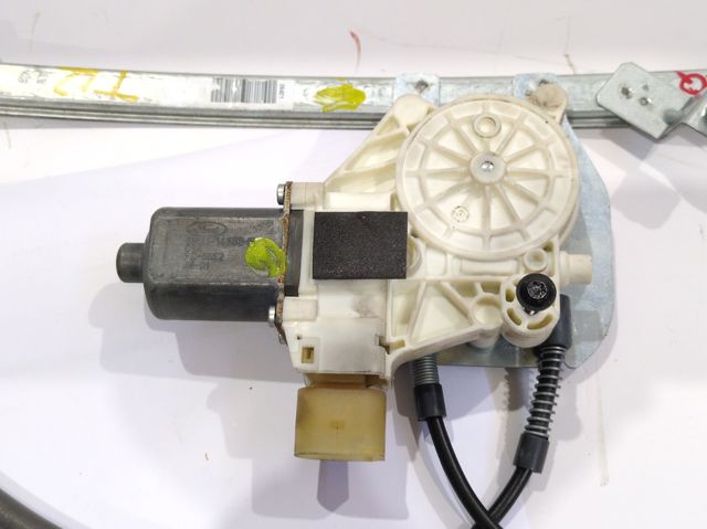 Motor de acionamento de vidro da porta dianteira direita 6M2114553B FORD