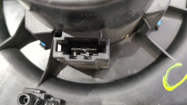 Motor de ventilador de forno (de aquecedor de salão) 6Q1820015E VAG