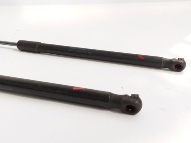 Amortecedor de tampa de porta-malas (de 3ª/5ª porta traseira) 6R6827550 VAG