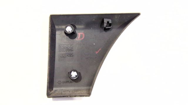 Placa sobreposta do pára-lama traseiro direito 768F30004R RENAULT