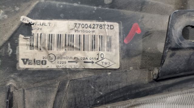 Luz esquerda 7700427872D RENAULT